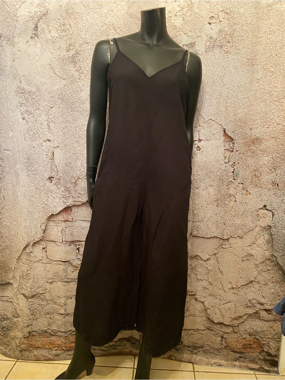 UNI QLO Black Rayon/Linen Jumpsuit